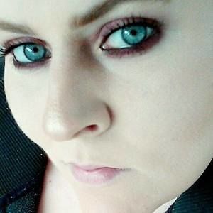 Meet your Posher, Nikki